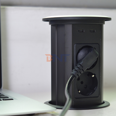 電気ポップアップ電源ソケット 双面設計 4つのACソケットと2つのUSBA+C+ワイヤレス充電器