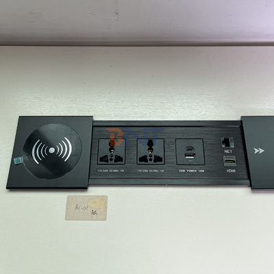 新しいスタイル デスクトップ スリップカバー パワー スライディングソケット 10A 電流付き 無線充電器