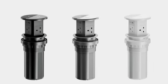 イギリス標準のポップアップ電源ソケット 上部ワイヤレス充電器のスマートキッチンソケット USB A+C