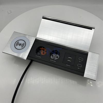 USBとスライディングカバーの多機能電源ソケット - オフィスデスクとワークステーションに最適