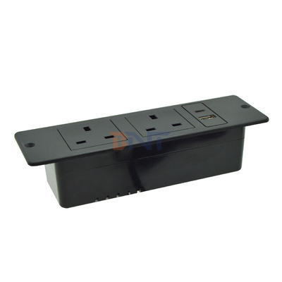 イギリス 標準 オーダーメイド AC 電源ソケット プラスチック 家具 壁ソケット 2 つの出口 1 USB & 1 タイプ C ポート 16A 定電