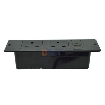イギリス 標準 オーダーメイド AC 電源ソケット プラスチック 家具 壁ソケット 2 つの出口 1 USB & 1 タイプ C ポート 16A 定電