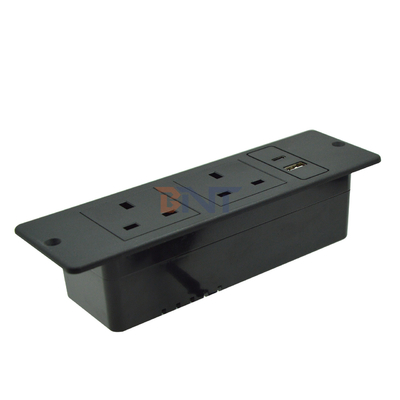 イギリス 標準 オーダーメイド AC 電源ソケット プラスチック 家具 壁ソケット 2 つの出口 1 USB & 1 タイプ C ポート 16A 定電