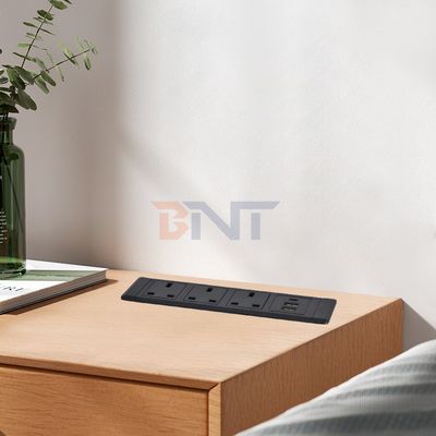 3UK Outlets デスクトップ用多機能電源ソケット 3AC電源ソケットと2*USB A+1*USB C充電ソケット
