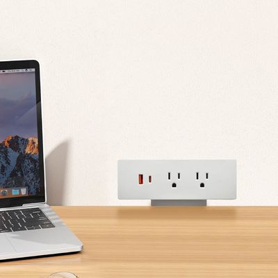 多機能 2つの交流出口 USB A+C US パワー 急速充電 デスクトップ クランプ ソーケット パワー ストライプ