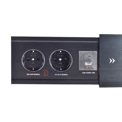 スリップオープン ユーロ卓上型電動電源ソケット 2 ACコンセント USB A+C IP44 16A定格電流 オフィス用 EUプラグ規格