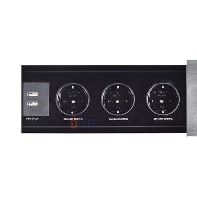 ユーロ卓上電気電源ソケット スリップオープンデザイン、ACコンセント3口、16A定格、EUプラグ規格